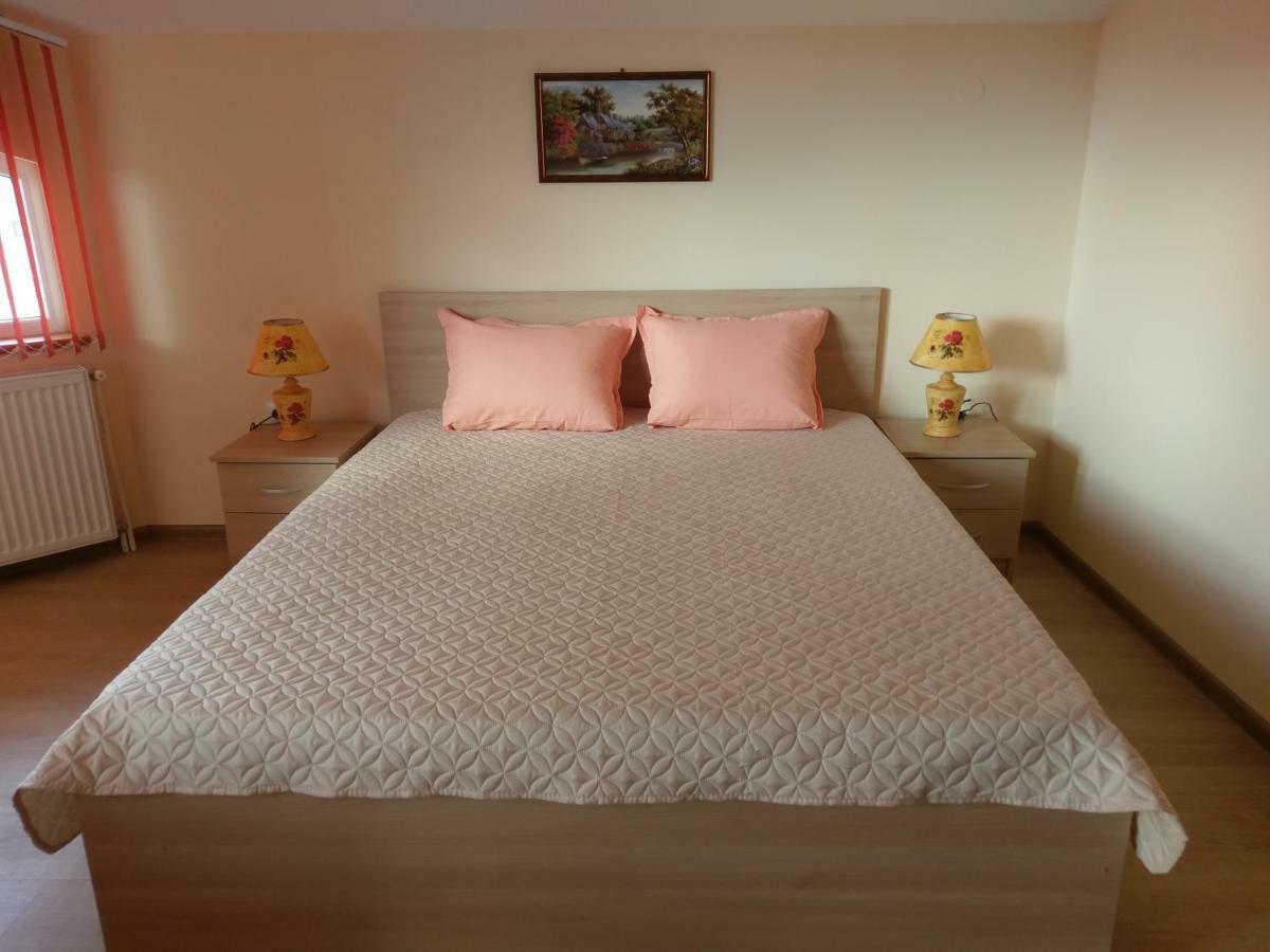 Стаи За Гости Елени Shiroki Dol Extérieur photo